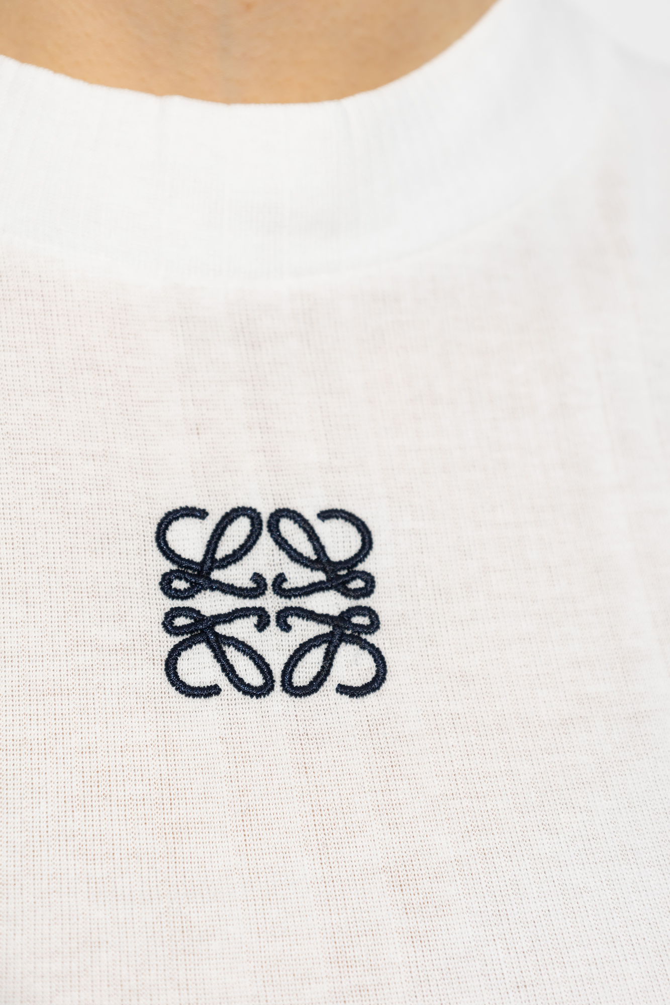 LOEWE セール★ ANAGRAM PATCH POCKET★WHITE Phông Loewe Anagram Patch Pocket - White – EDDY